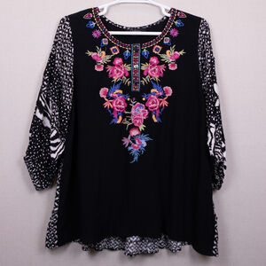 Caleoas black floral embroidered tunic top-2X